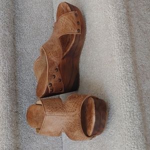 BedStu platform clog sandals, wood/leather, sz 7, EUC